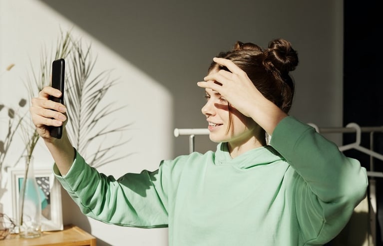 Welcome to The Neighbourhood: stay connected in your Roost